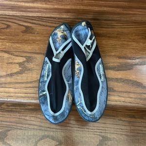 Field and Stream water shoes